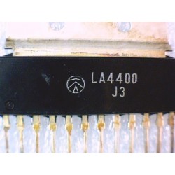 LA4400