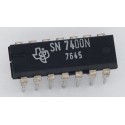 SN7400